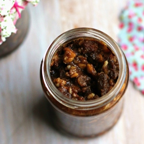 “Make-me-quick” date, apple & walnut mincemeat